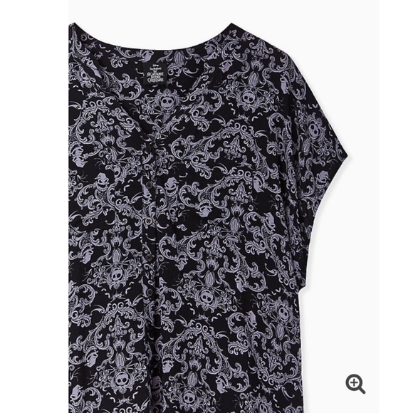 NWT TORRID Nightmare Before Christmas Dolman Top - Picture 3 of 12